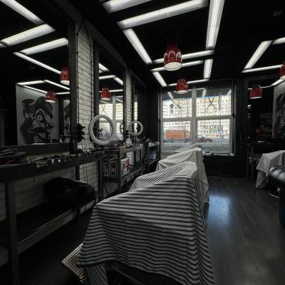 Барбершоп TOPGUN на Притыцкого, 89